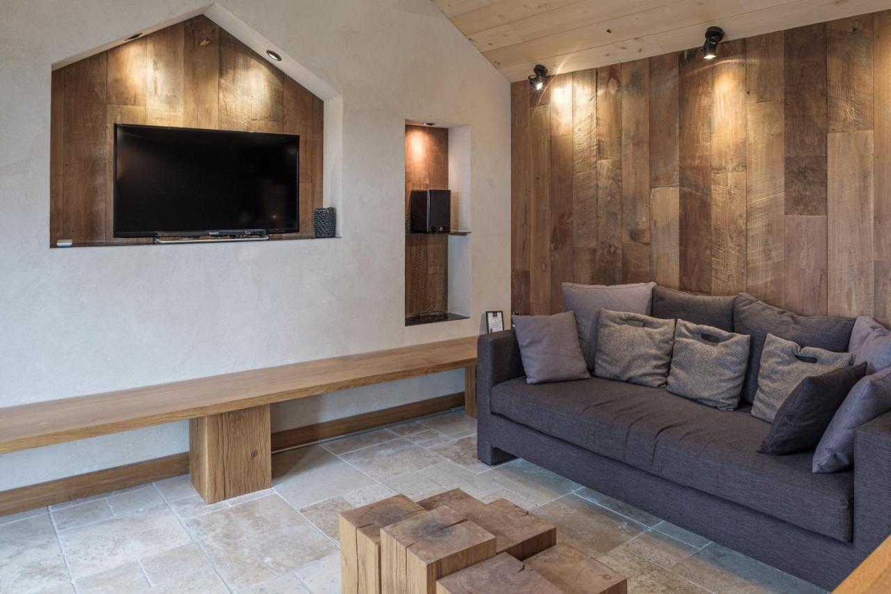 Le Domaine Des Pres Verts Suites & Chambres Avec Jacuzzi Privatif Jouey Экстерьер фото