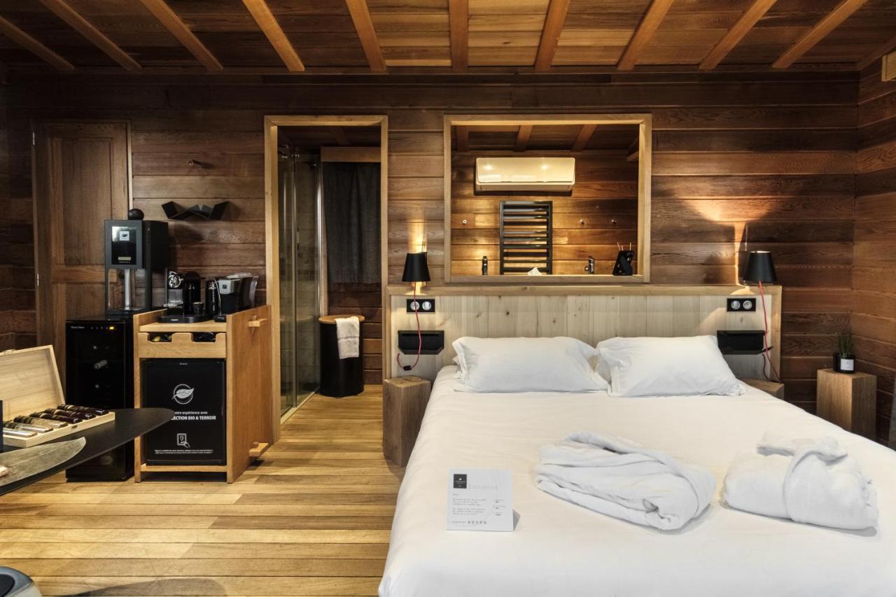 Le Domaine Des Pres Verts Suites & Chambres Avec Jacuzzi Privatif Jouey Экстерьер фото